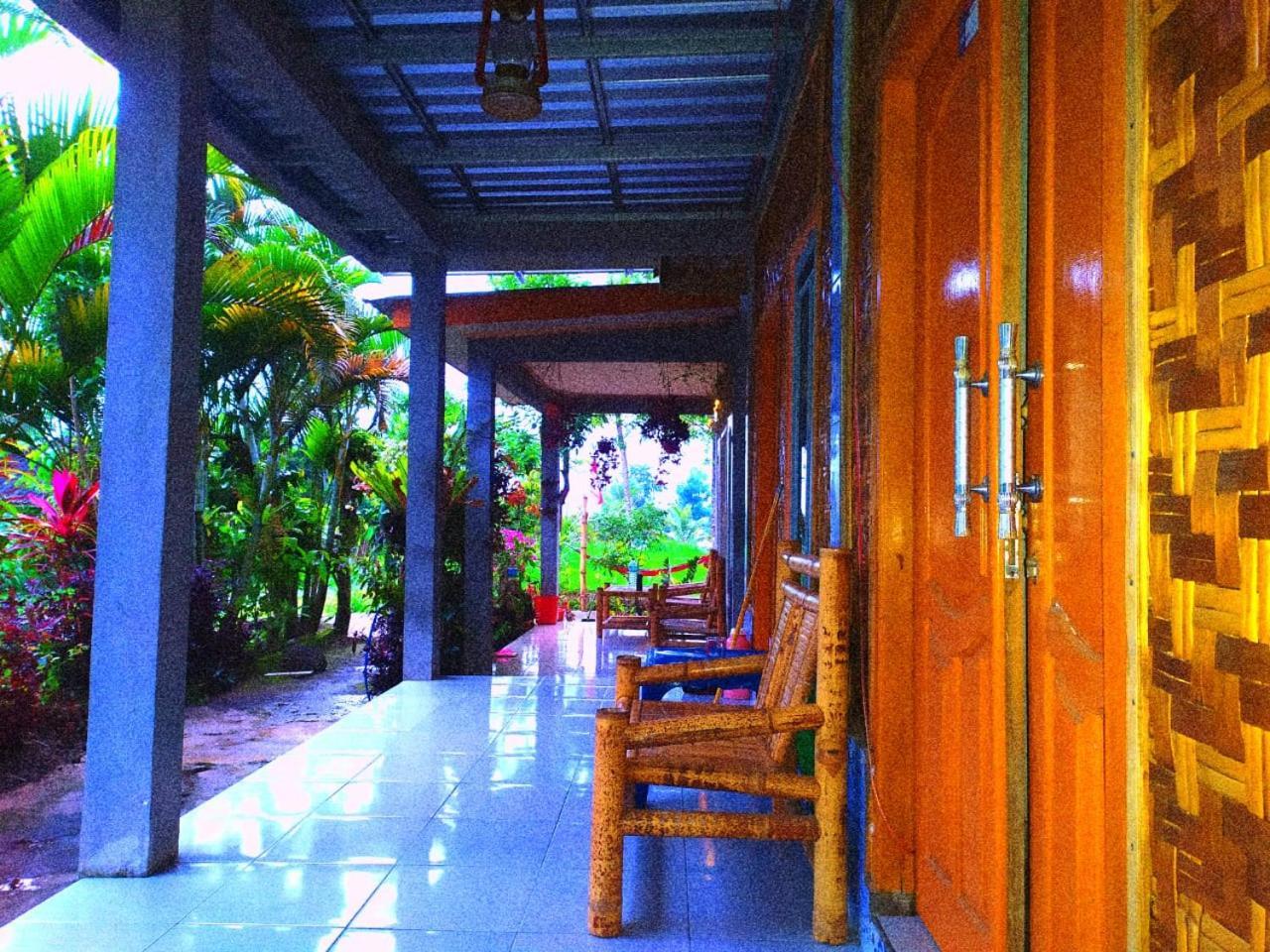 Eltari Homestay Tetebatu Extérieur photo